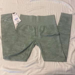 NWT Gymshark Sage Green Camo Seamless Leggings